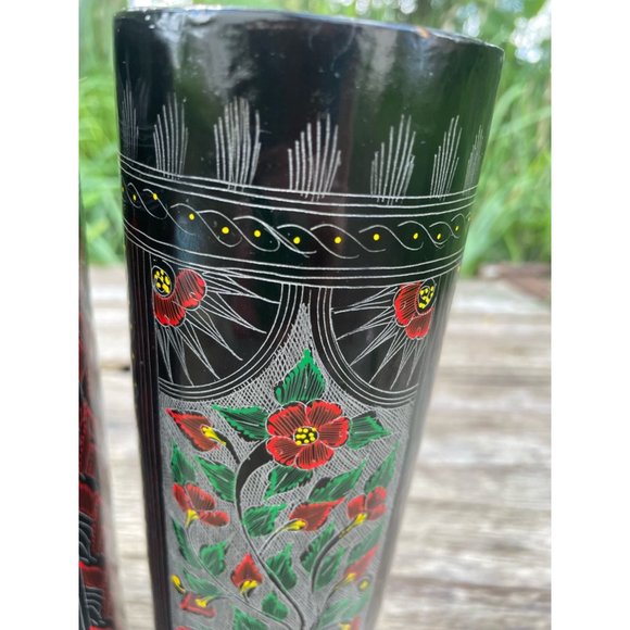 Vintage Pair Black Lacquer Wood Vases Red Etched Flowers 10" - Picture 7 of 16